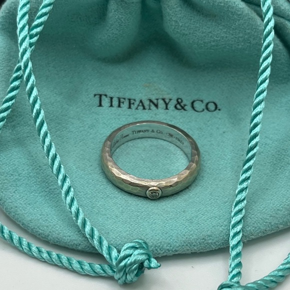 Tiffany & Co. Paloma Picasso 18K White Gold Hammered Diamond Ring - Picture 2 of 7